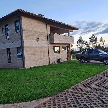 The Landing Nanyuki Cottages المظهر الخارجي الصورة